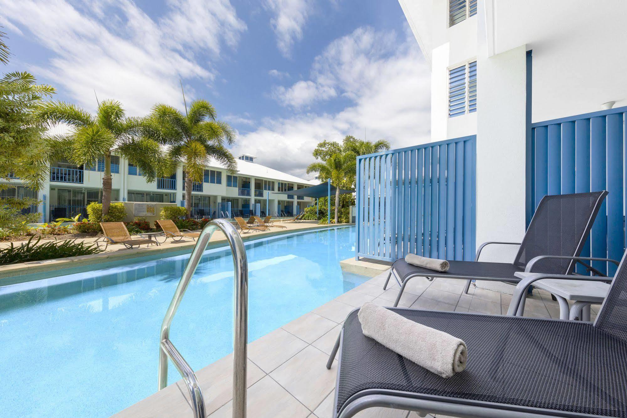 Silkari Lagoons Port Douglas Aparthotel Exterior photo